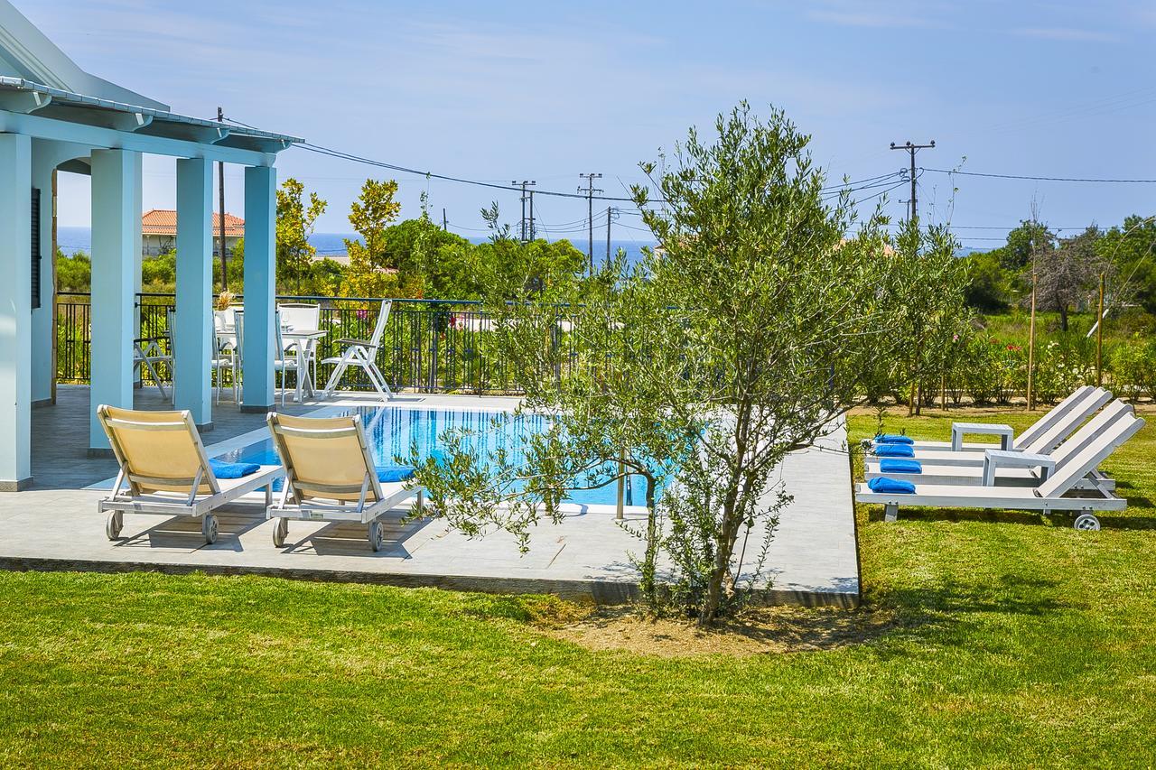 Seirios Luxury Villa Свороната Екстериор снимка